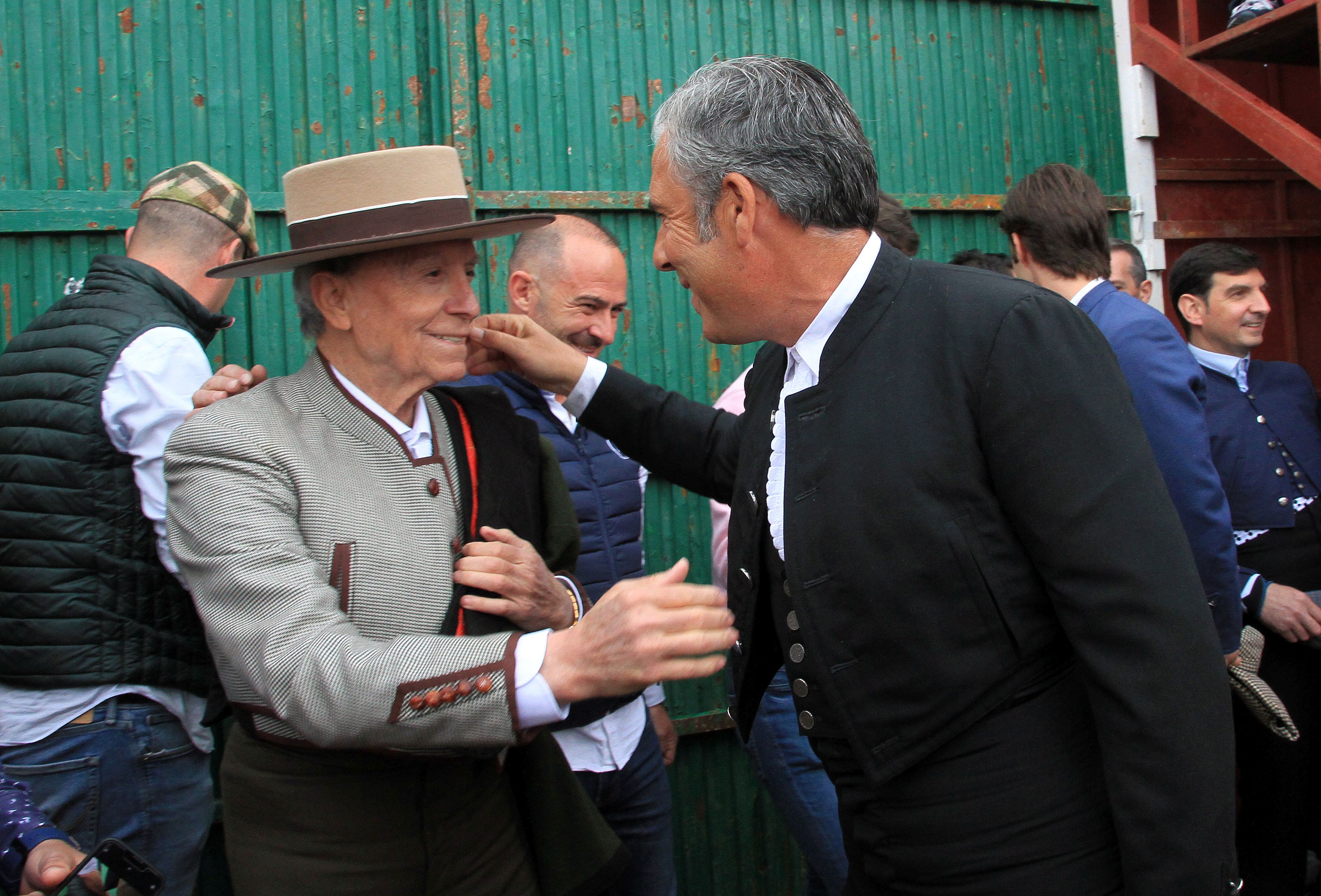 El festejo taurino de La Lastrilla con Ortega Cano, en imágenes