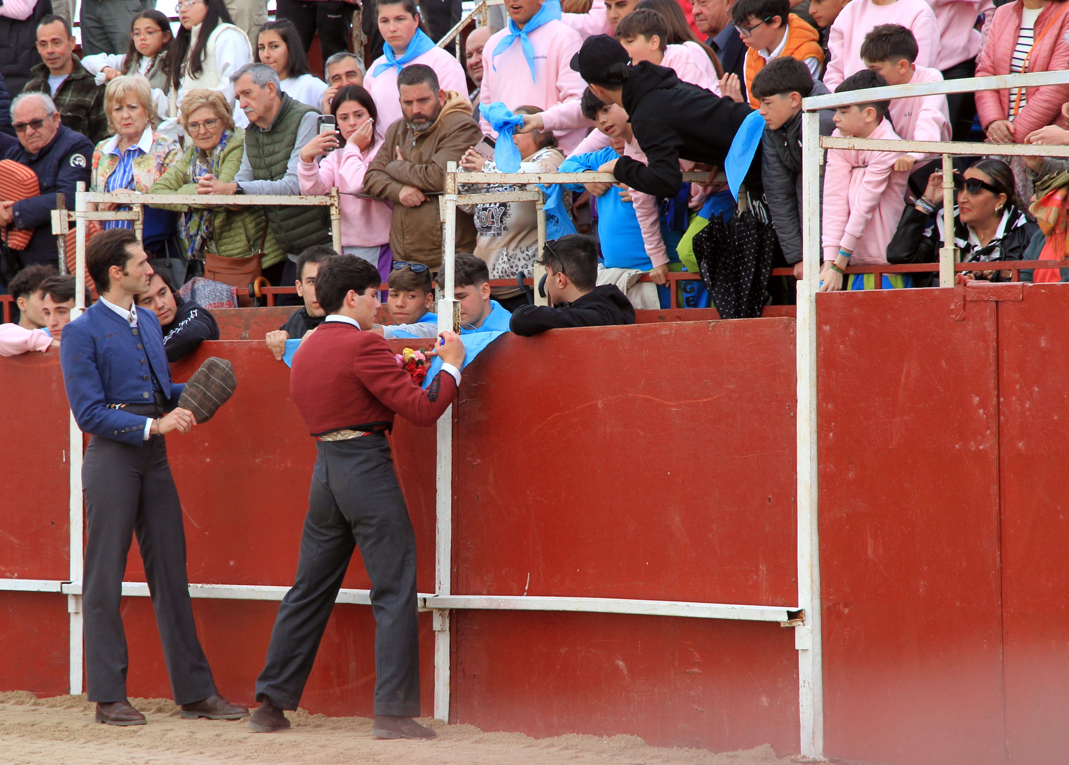 El festejo taurino de La Lastrilla con Ortega Cano, en imágenes