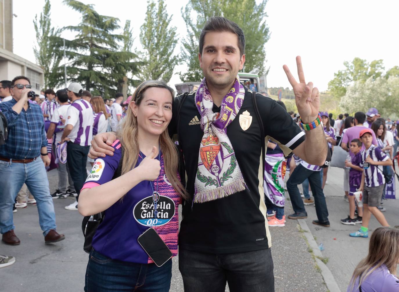 Cristina Muñoz y el humorista Sergio Encinas apoyan al Pucela en su objetivo.