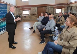 Luis Miguel Chapinal, durante su ponencia.