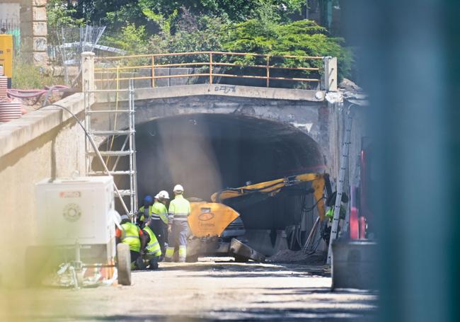 Obras en Labradores, que permanecerá cerrado hasta finales de año.