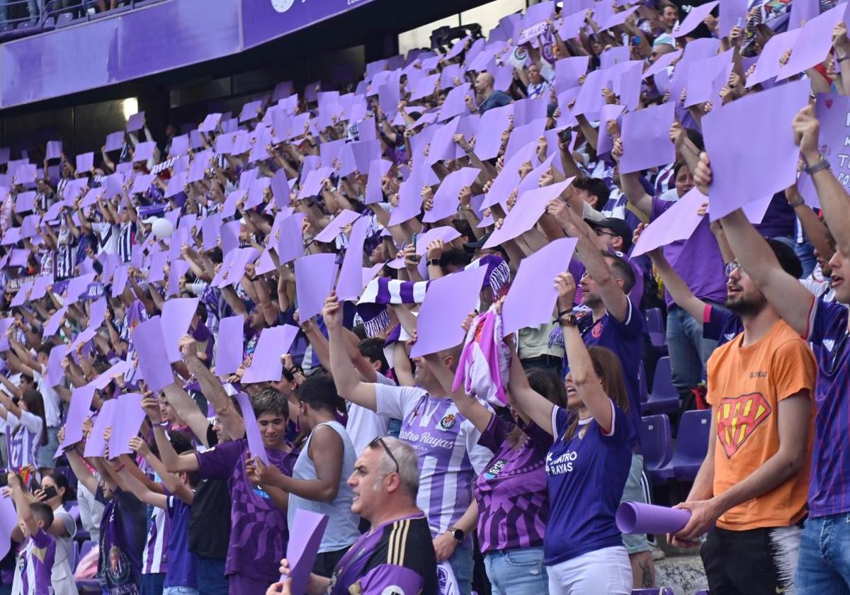 Animación en la grada de Zorrilla antes del Real Valladolid-Espanyol de hace dos jornada