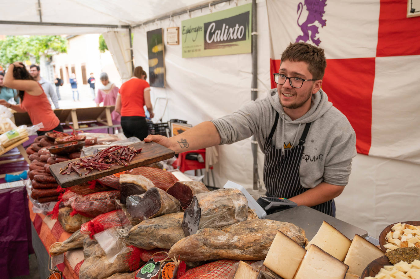 La Feria del Espárrago de Tudela de Duero en imágenes