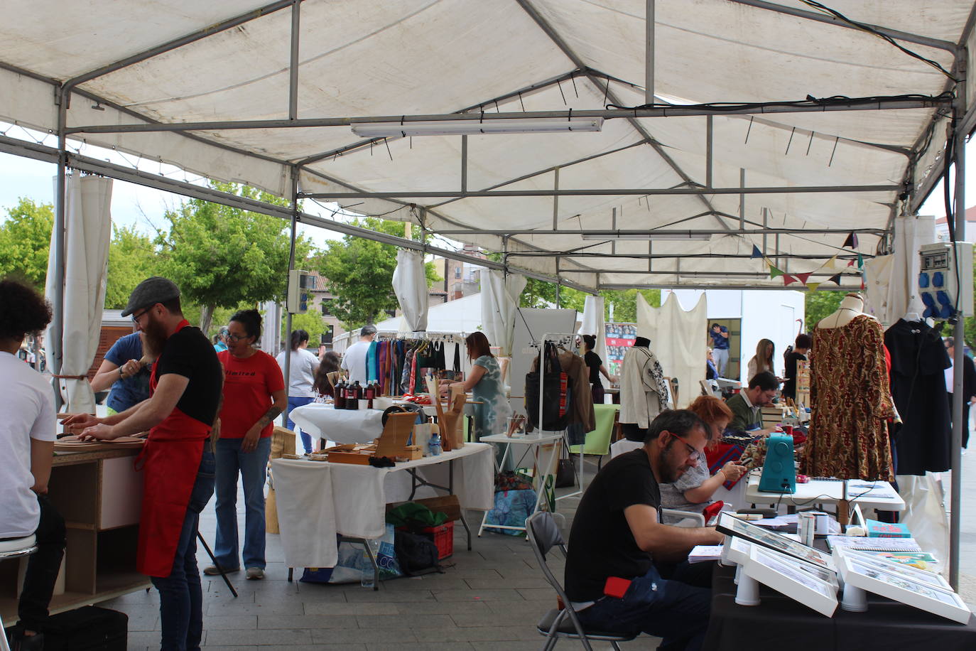 Las imágenes de la Feria de Productos de la Tierra y Artesanales de Medina del Campo