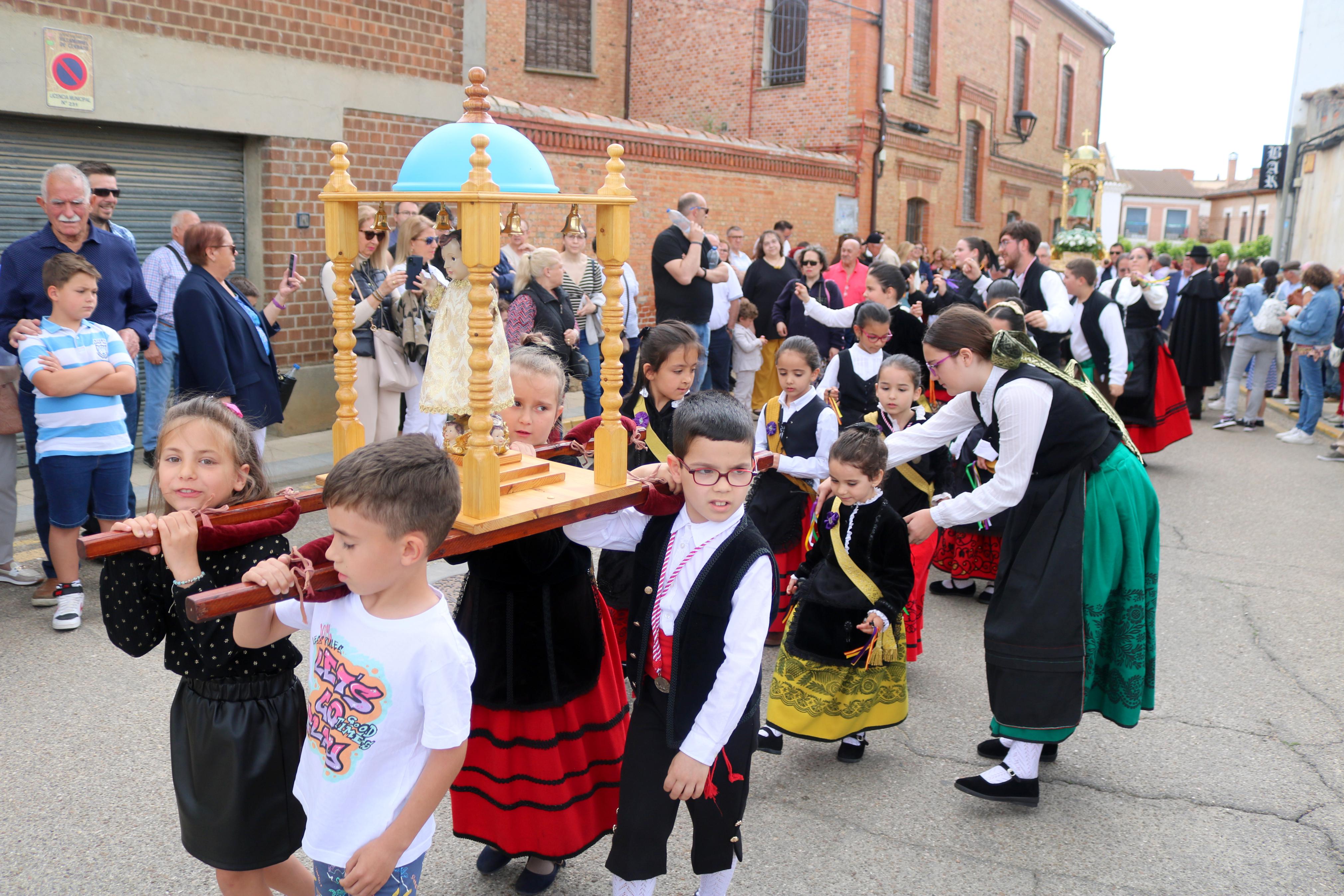 Bautizo Extraordinario del Niño Jesús en Villamuriel de Cerrato