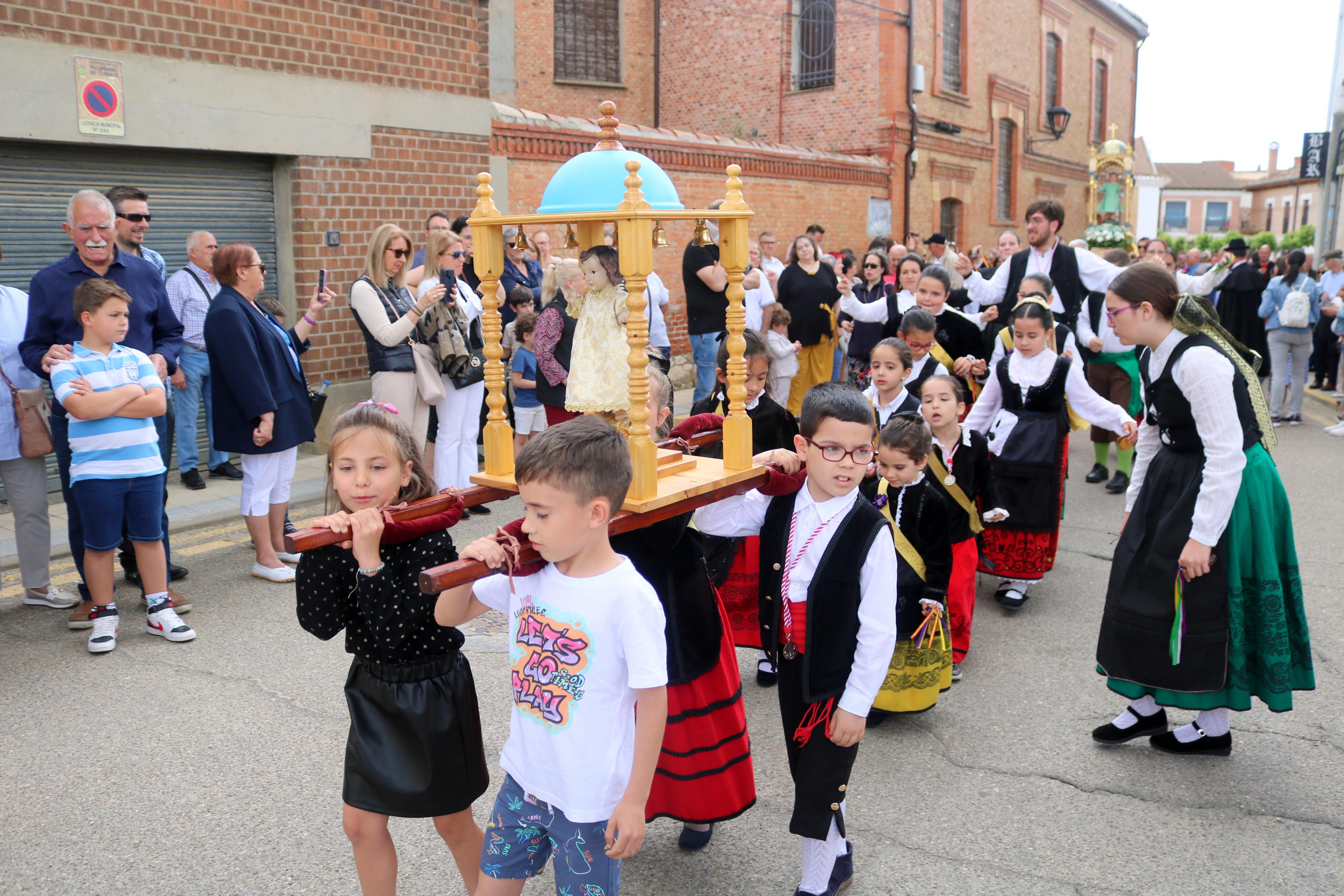 Bautizo Extraordinario del Niño Jesús en Villamuriel de Cerrato