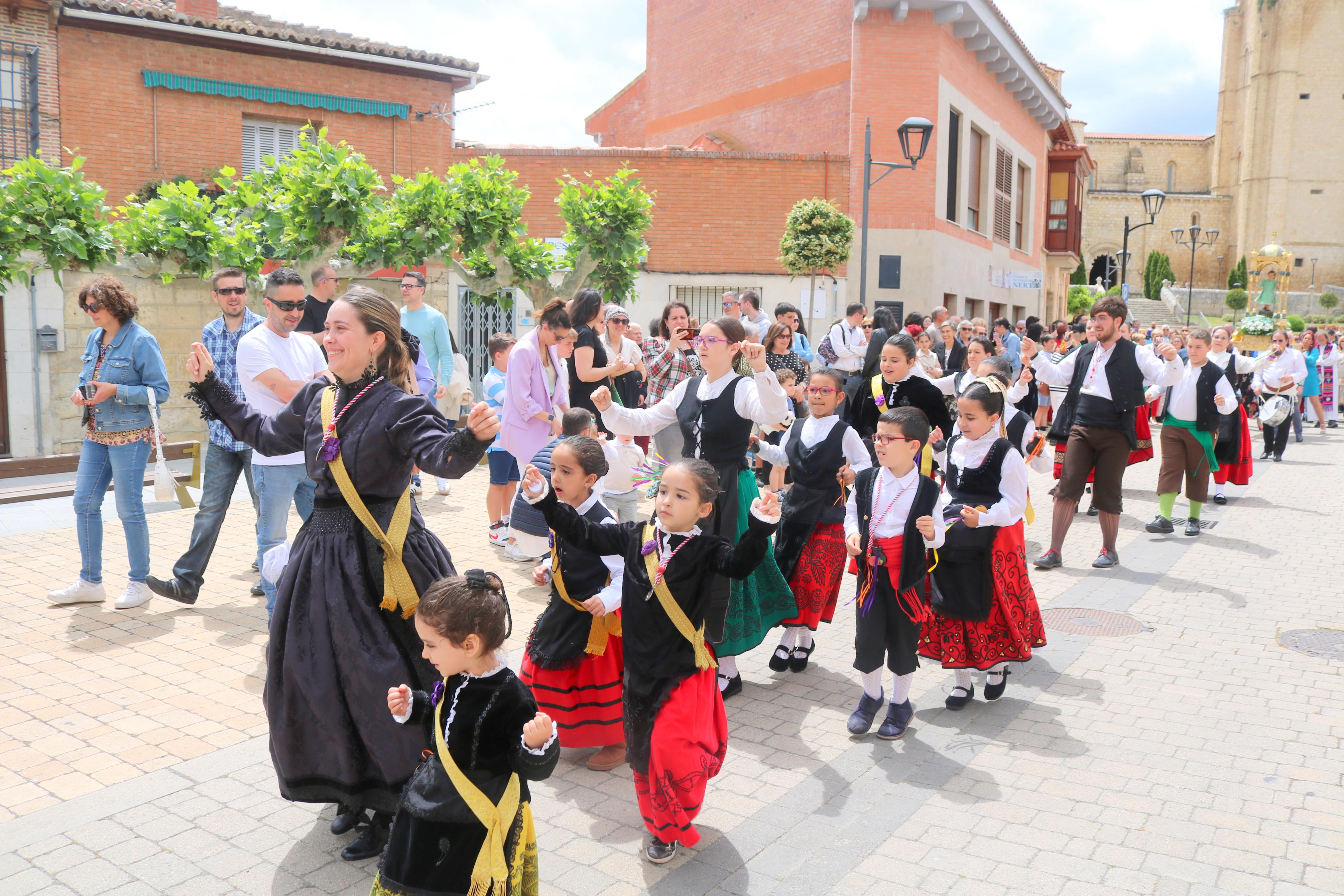 Bautizo Extraordinario del Niño Jesús en Villamuriel de Cerrato