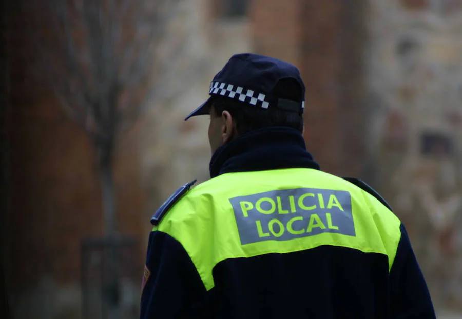 Detenido por saltarse un control de alcoholemia y atropellar a un policía