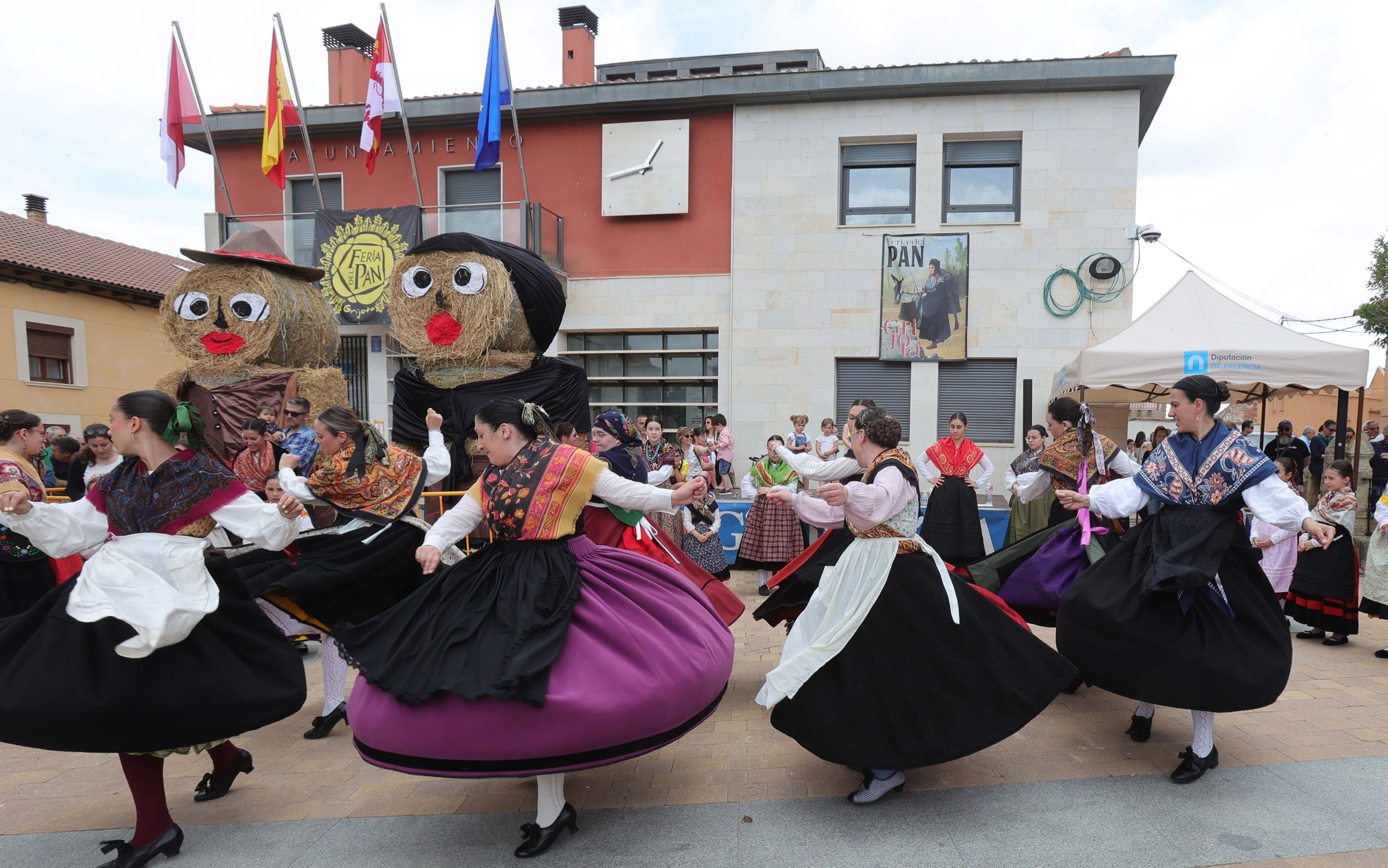 Grijota celebra su tradicional Feria del Pan