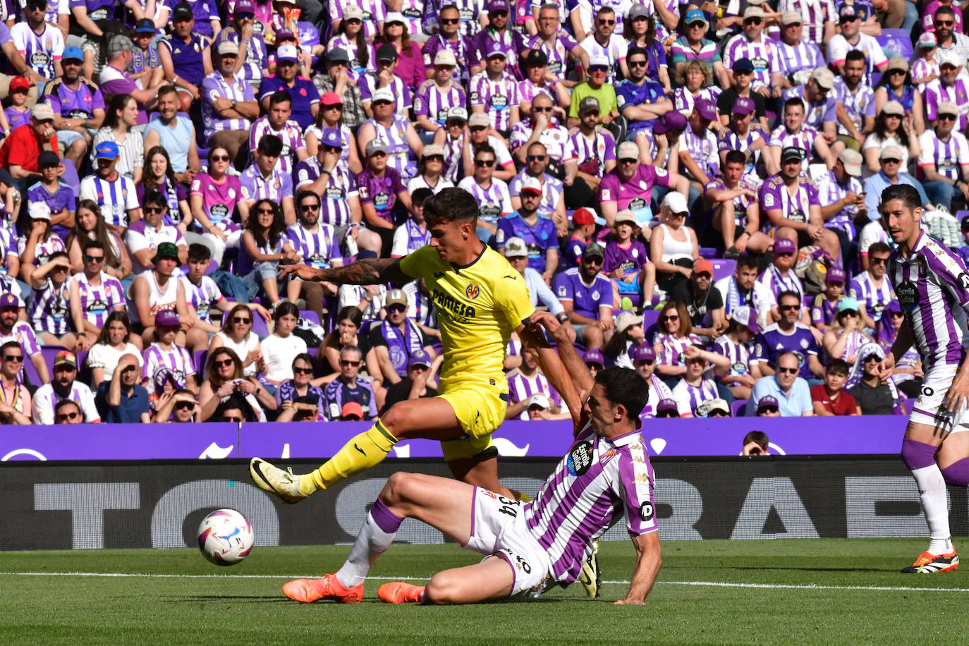 Todas las fotos del Real Valladolid - Villarreal B