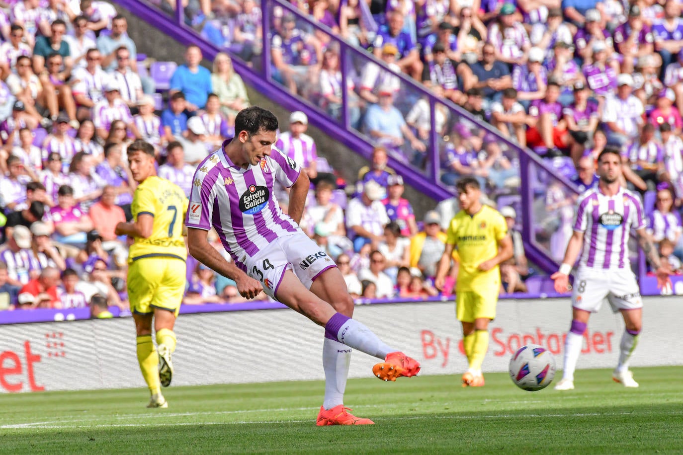 Todas las fotos del Real Valladolid - Villarreal B