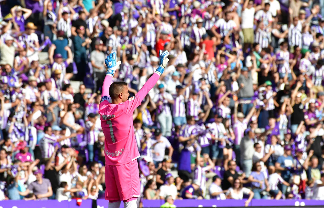 Todas las fotos del Real Valladolid - Villarreal B