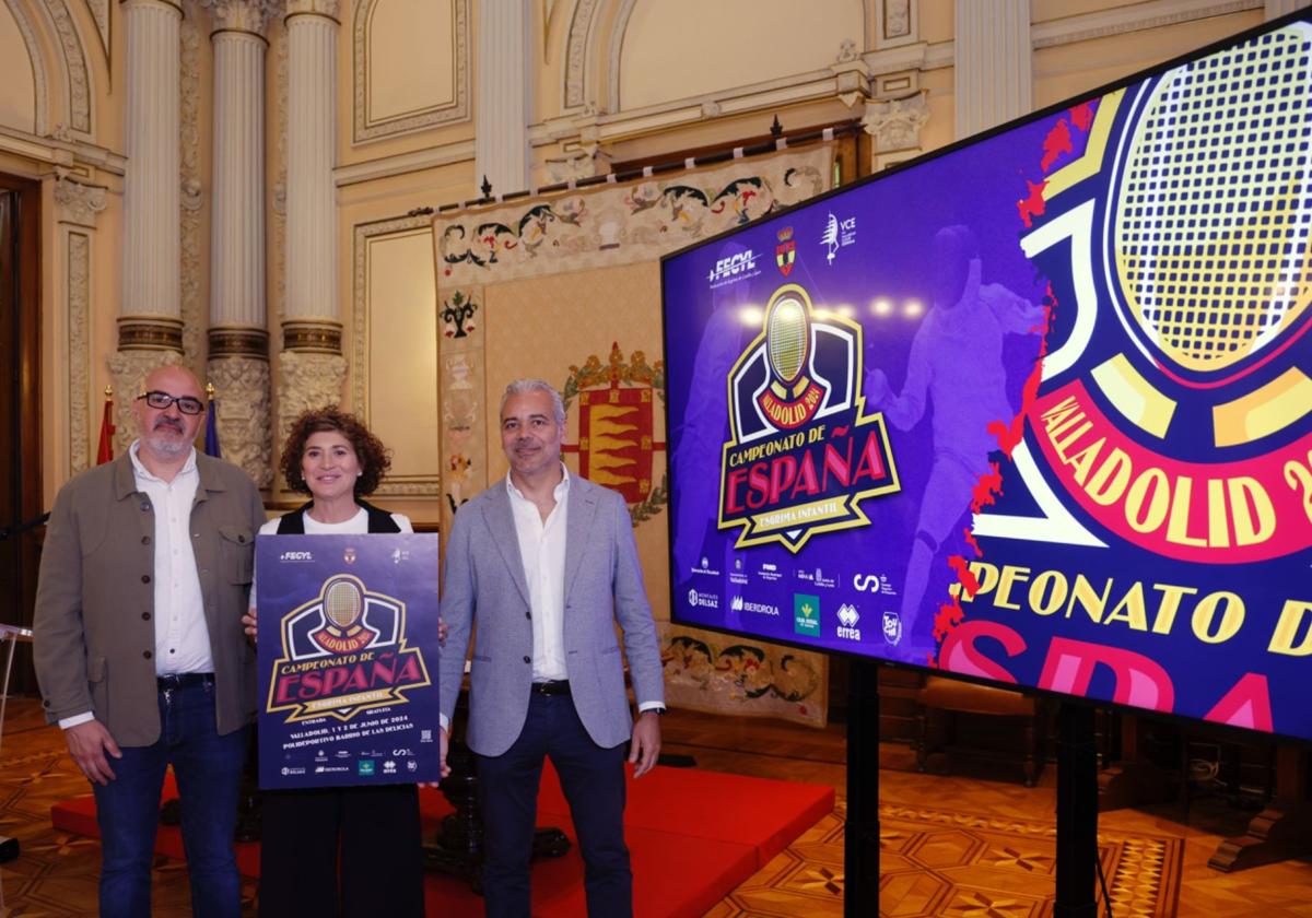 Rubén Álvarez, Mayte Martínez y Daniel Braco, durante la presentación del torneo.