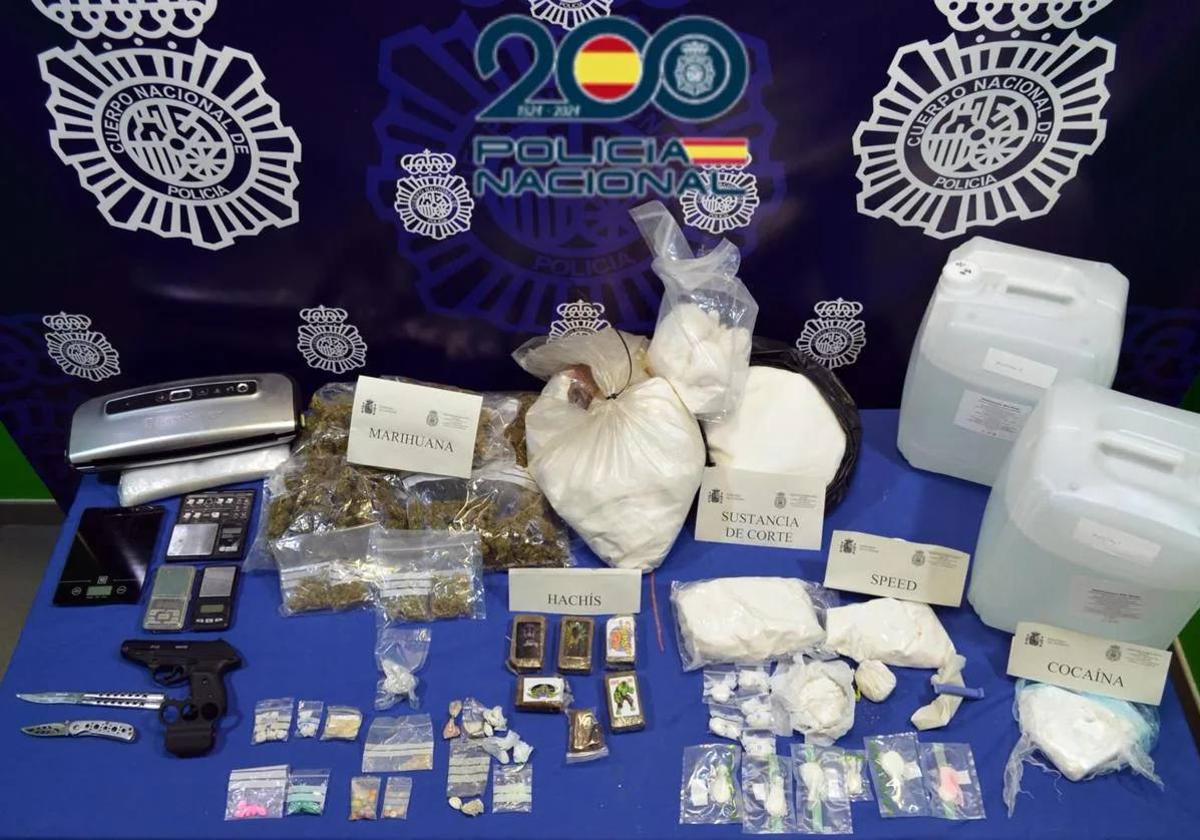 Droga intervenida en la operación 'Almendro'.