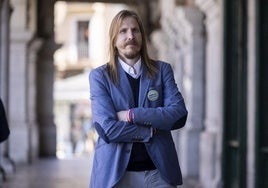 Pablo Fernández, en la Plaza Mayor de Valladolid.