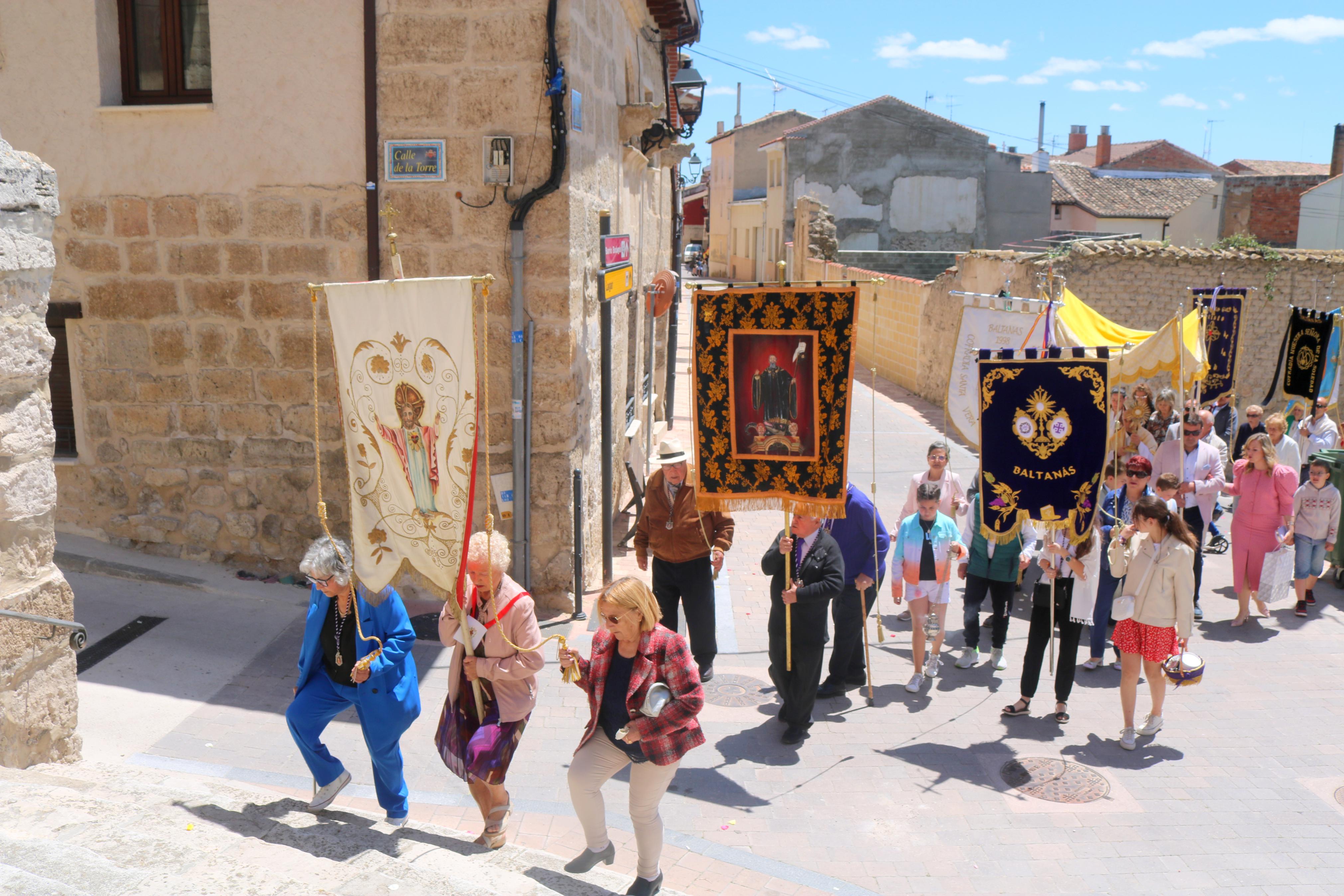 Baltanás celebra el Corpus Christi