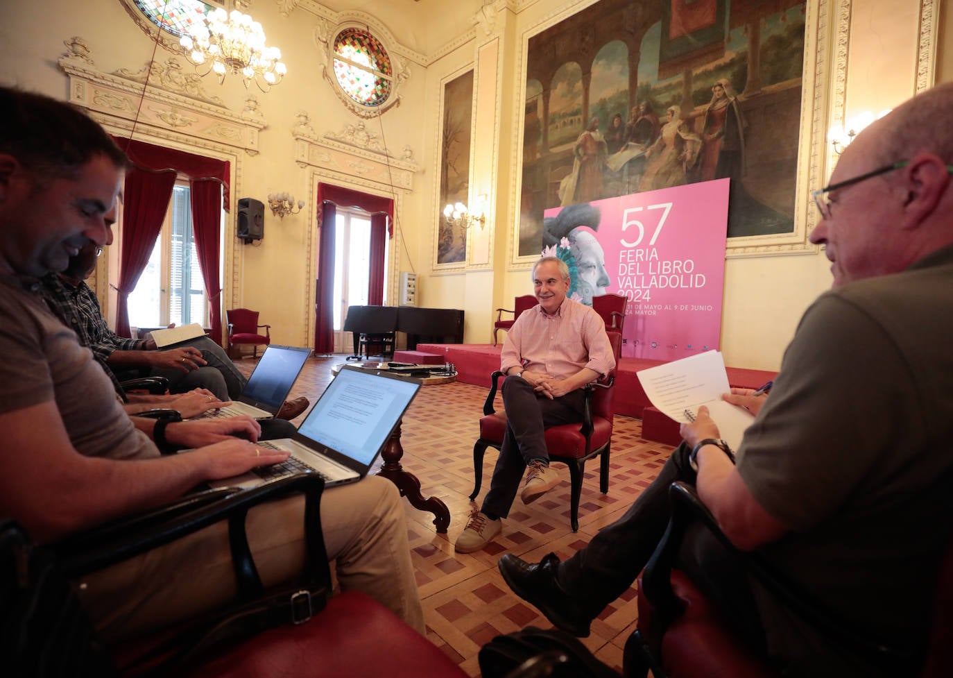 Pablo D'ors durante la rueda de prensa en el salón del Círculo de Recreo.