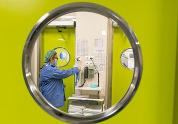 Sacyl pagará 50.366 euros a una paciente que se operó de cáncer en la privada