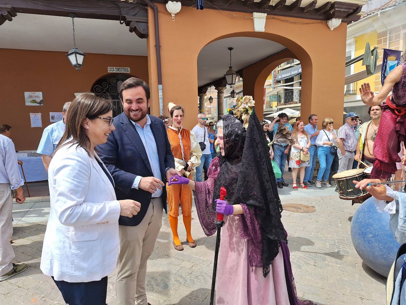 El Mercado Comarcal y Feria Agroalimentaria de Villalón, en imágenes