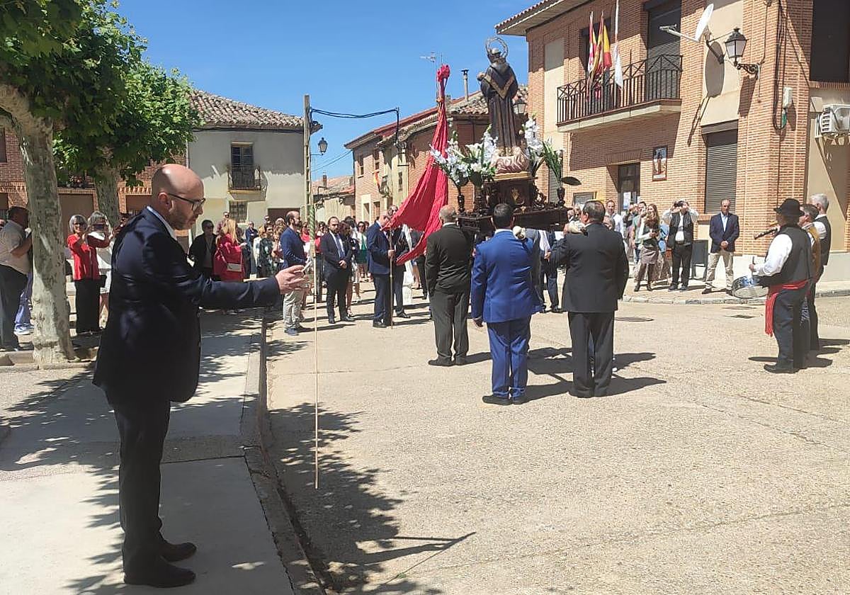 Un momento de la procesión en Herrín.