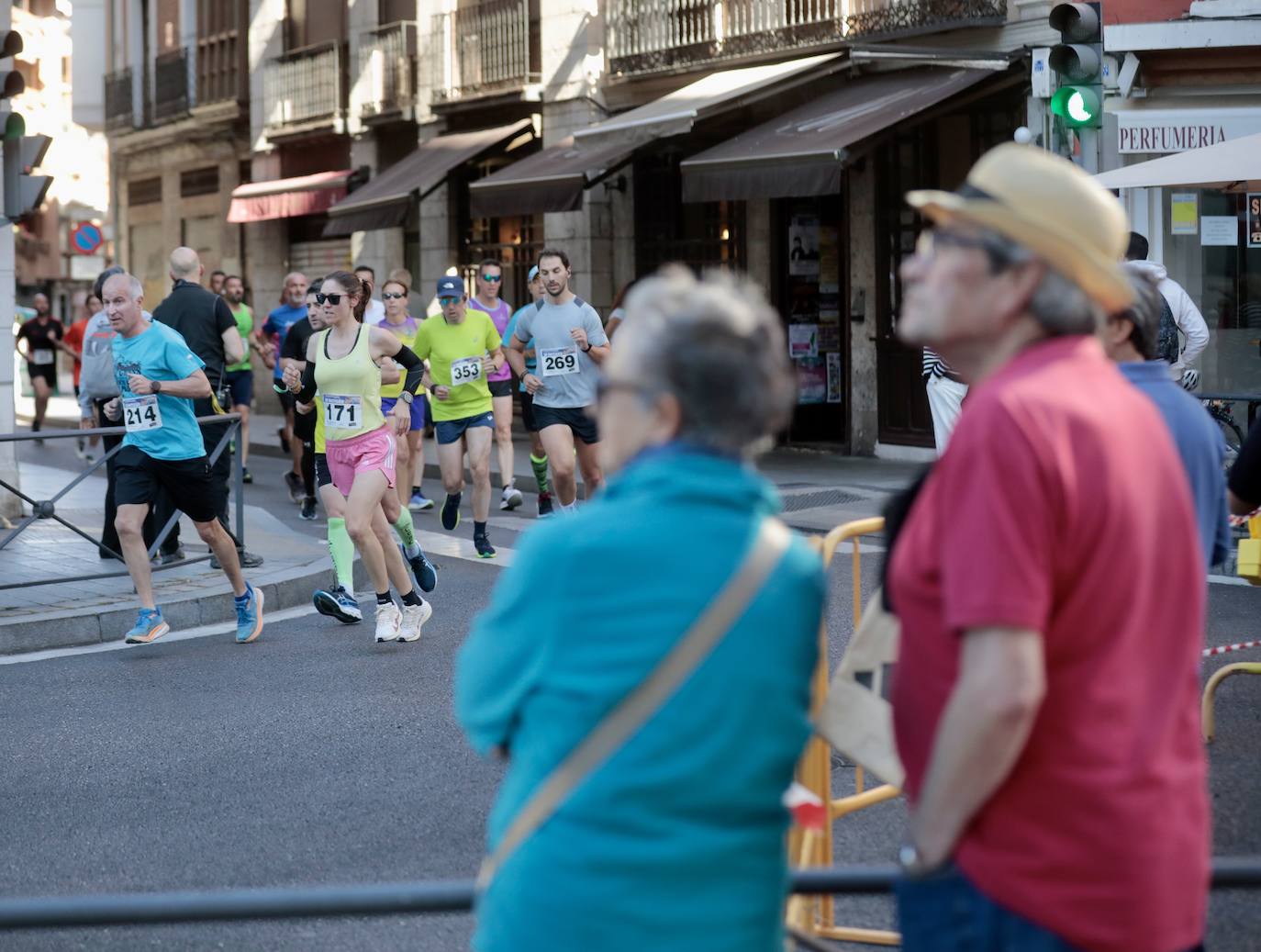 Las fotografías que deja la Carrera de la Antigua por el centro de Valladolid