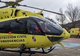 Helicóptero del rescate de Protecció Civil de Castilla y León.