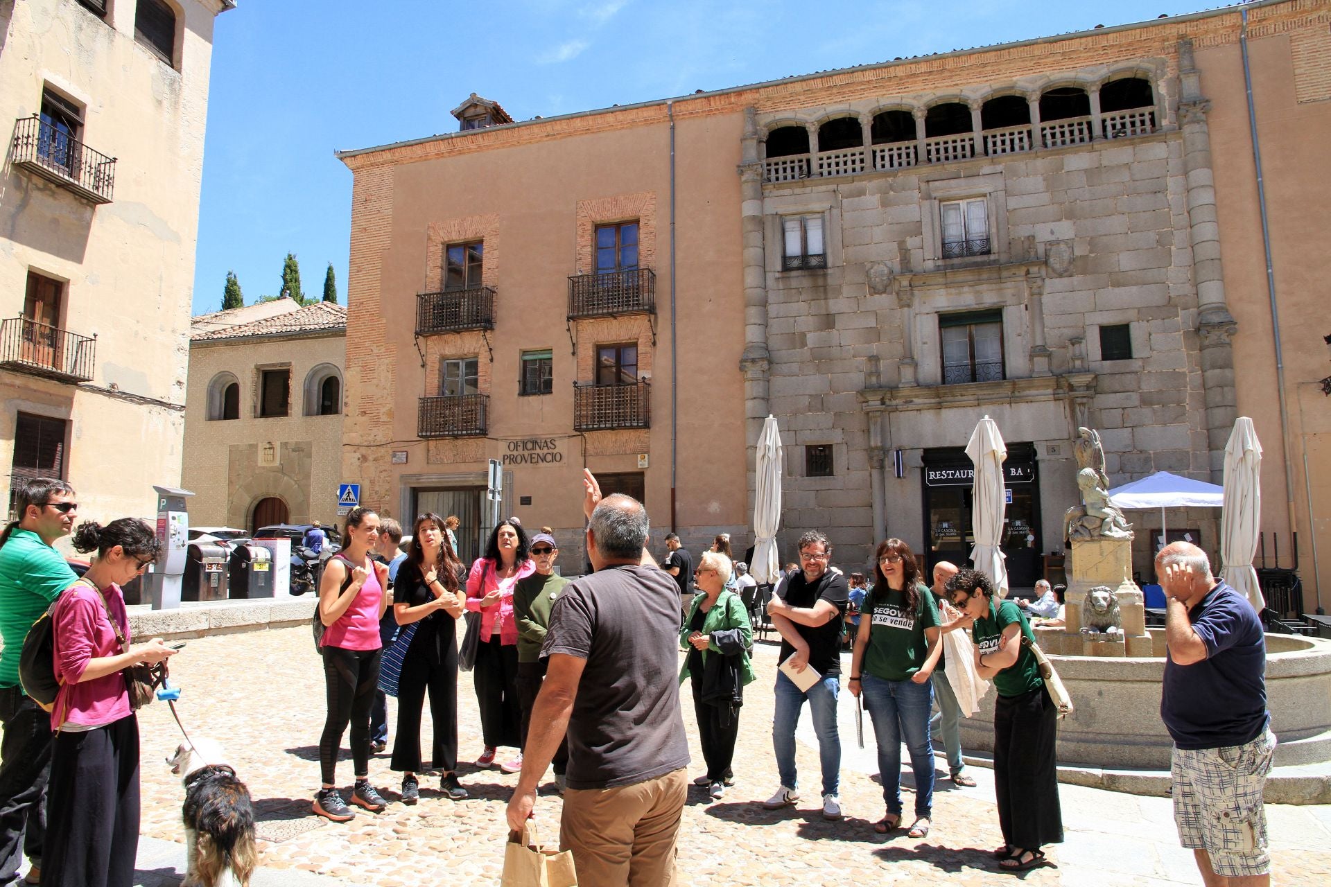 Fotografías del paseo para explicar la gentrificación de Segovia