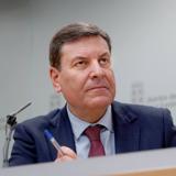 Mañueco reclama al Gobierno que responda a los proyectos pendientes «con un territorio leal»