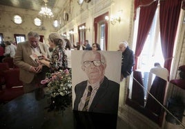 Homenaje a José Luis Lera el pasado 11 de mayo en el Círculo.