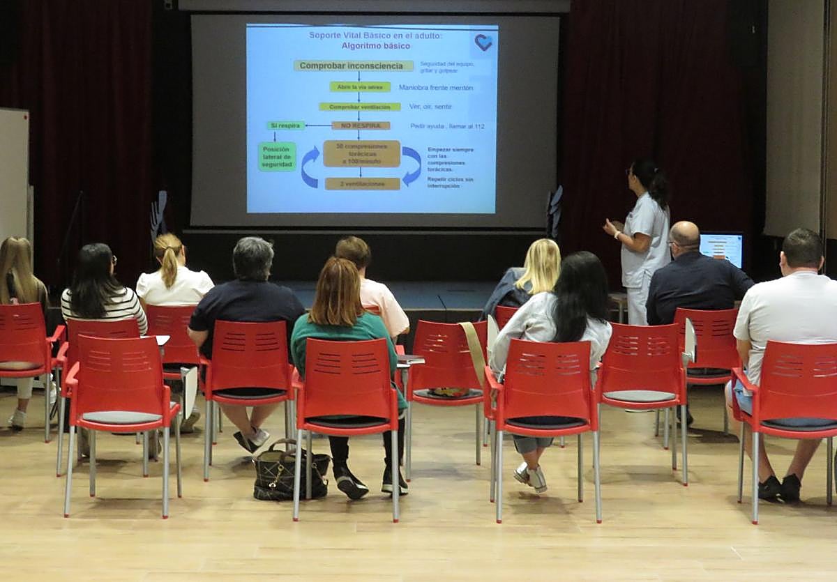 Cursos de formación del personal contratado por Hermanas Hospitalarias Palencia de cara a su incorporación.