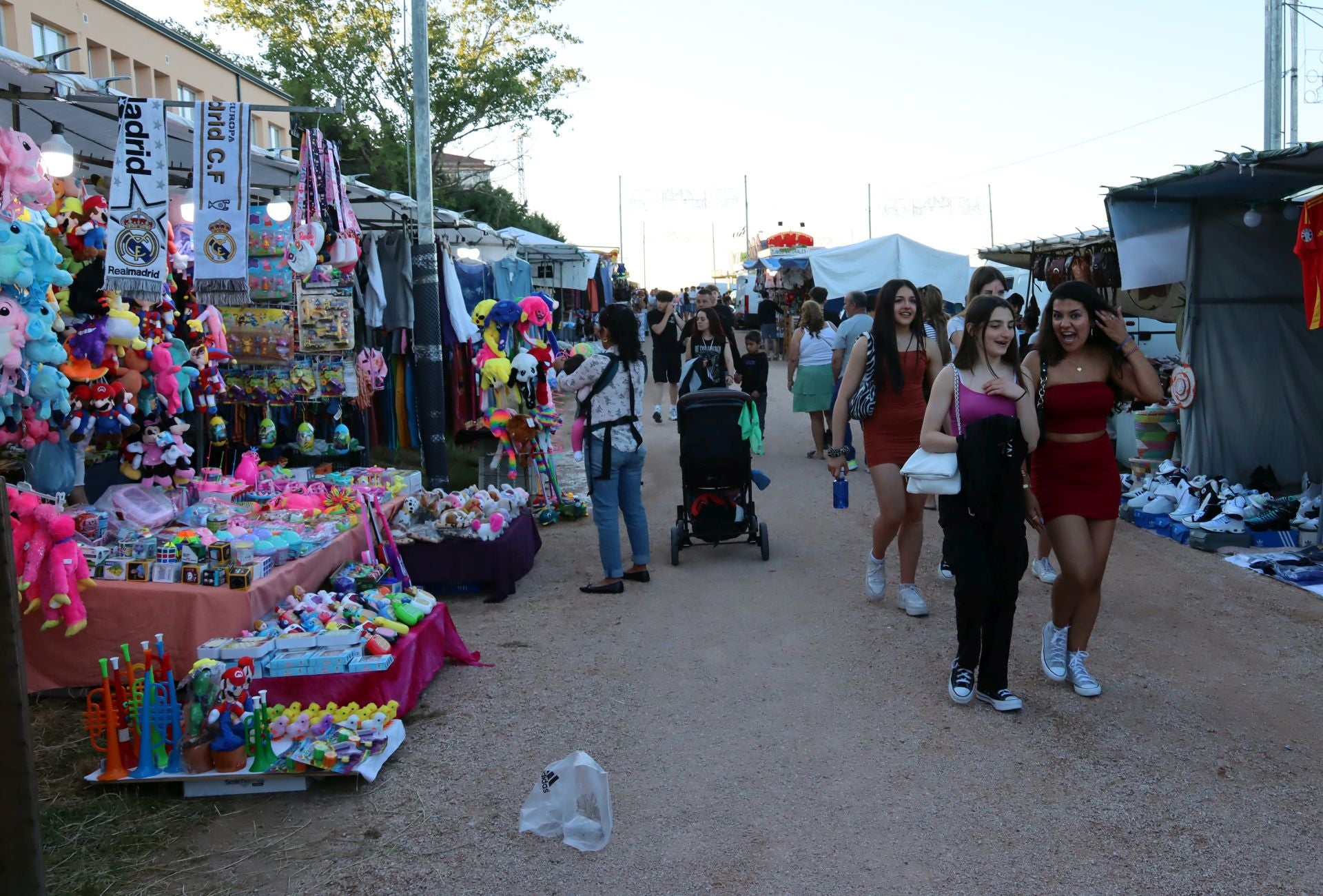 Fotografías del primer día de ferias en La Albuera