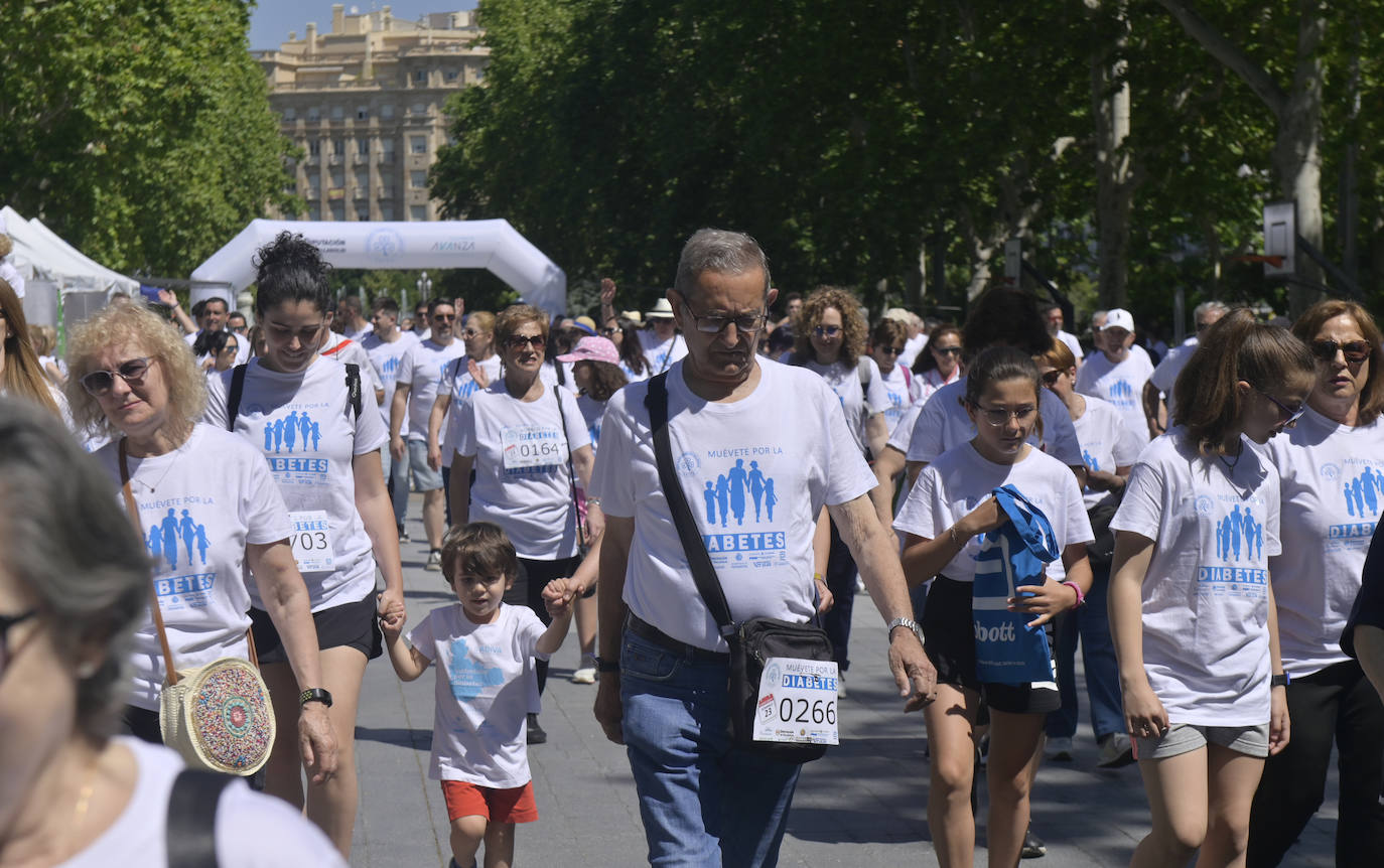 Las imágenes de la Marcha por la Diabetes en Valladolid