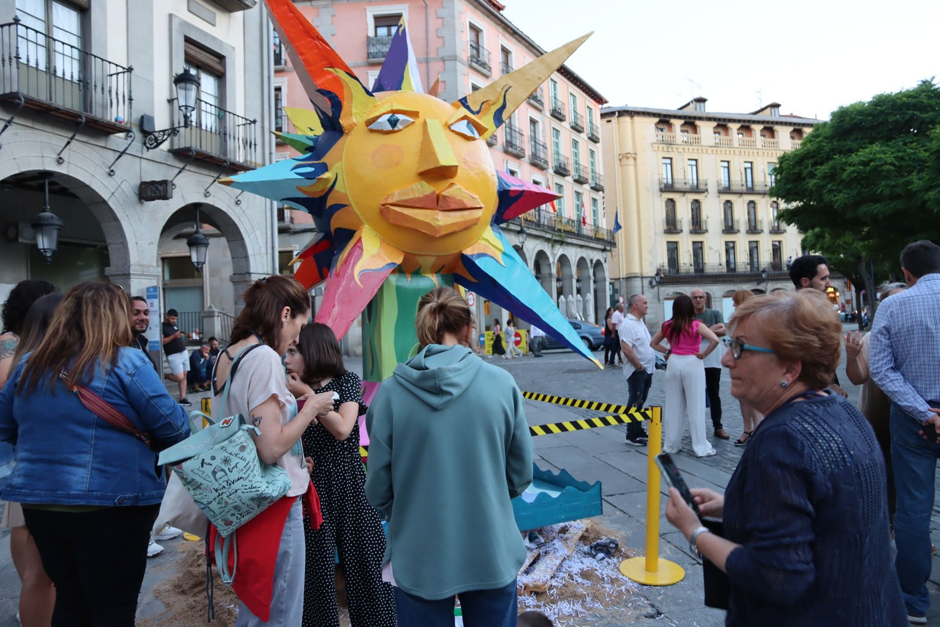 Imágenes de la víspera de San Juan en Segovia