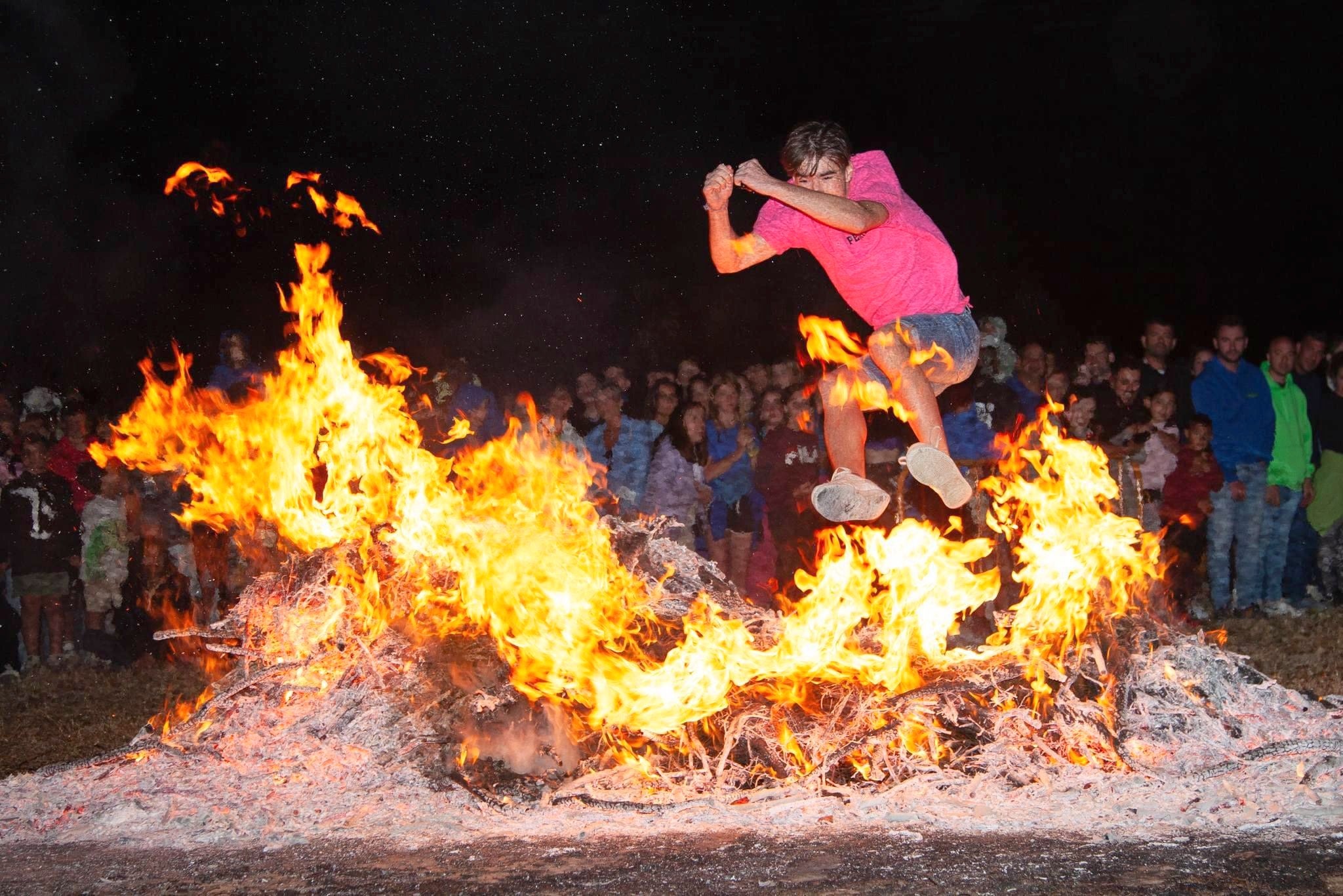 Baños de Cerrato vive la Fiesta de San Juan