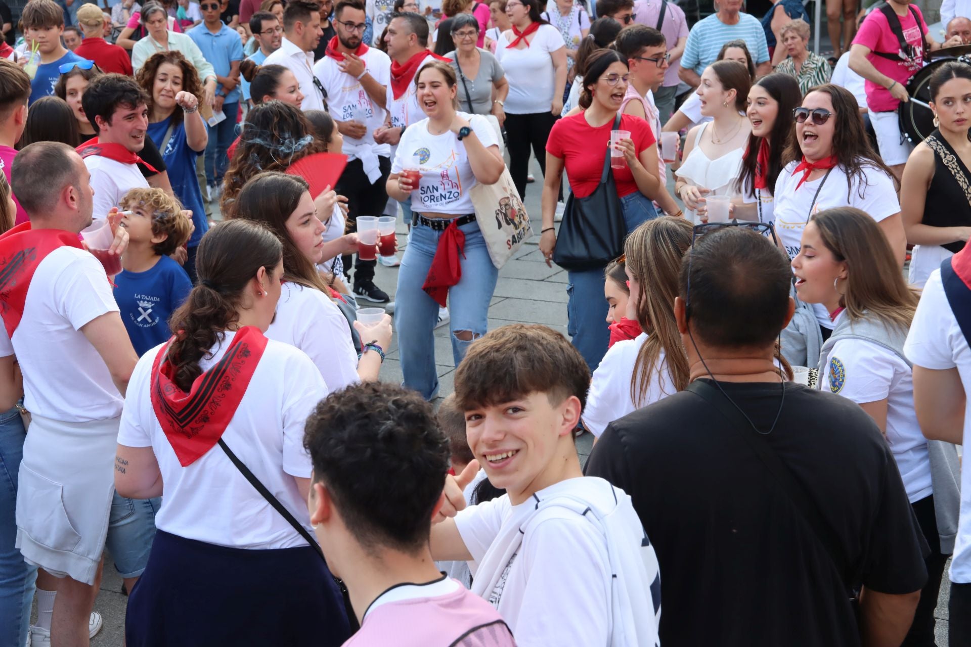 Fotografías de la concentración de peñas y charangas en Segovia