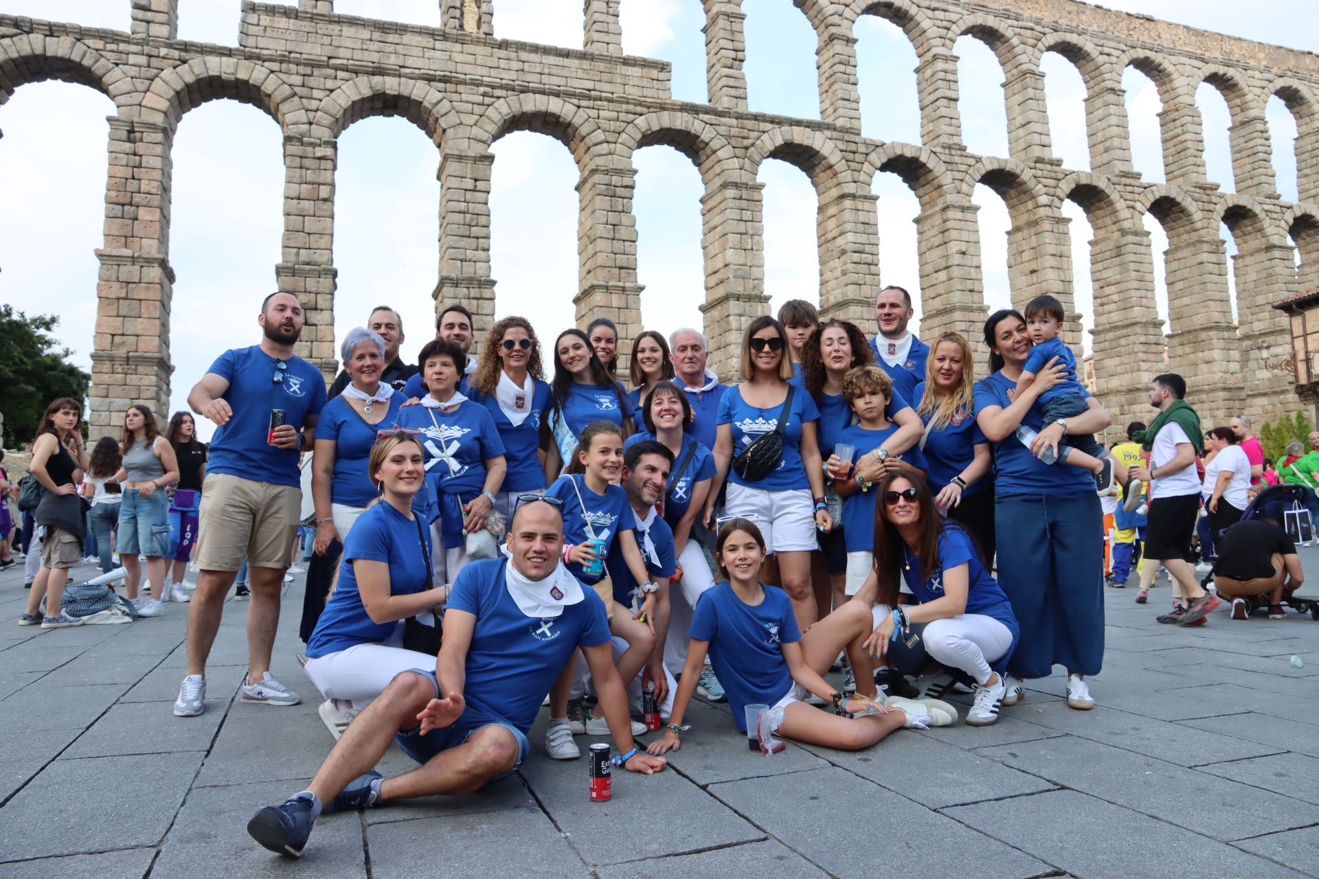 Fotografías de la concentración de peñas y charangas en Segovia