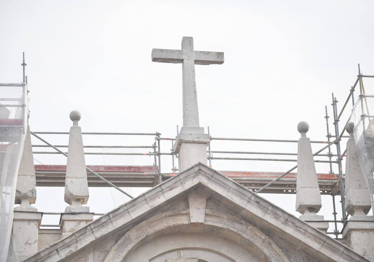 El día después del derrumbe de la cúpula de la iglesia de la Vera Cruz