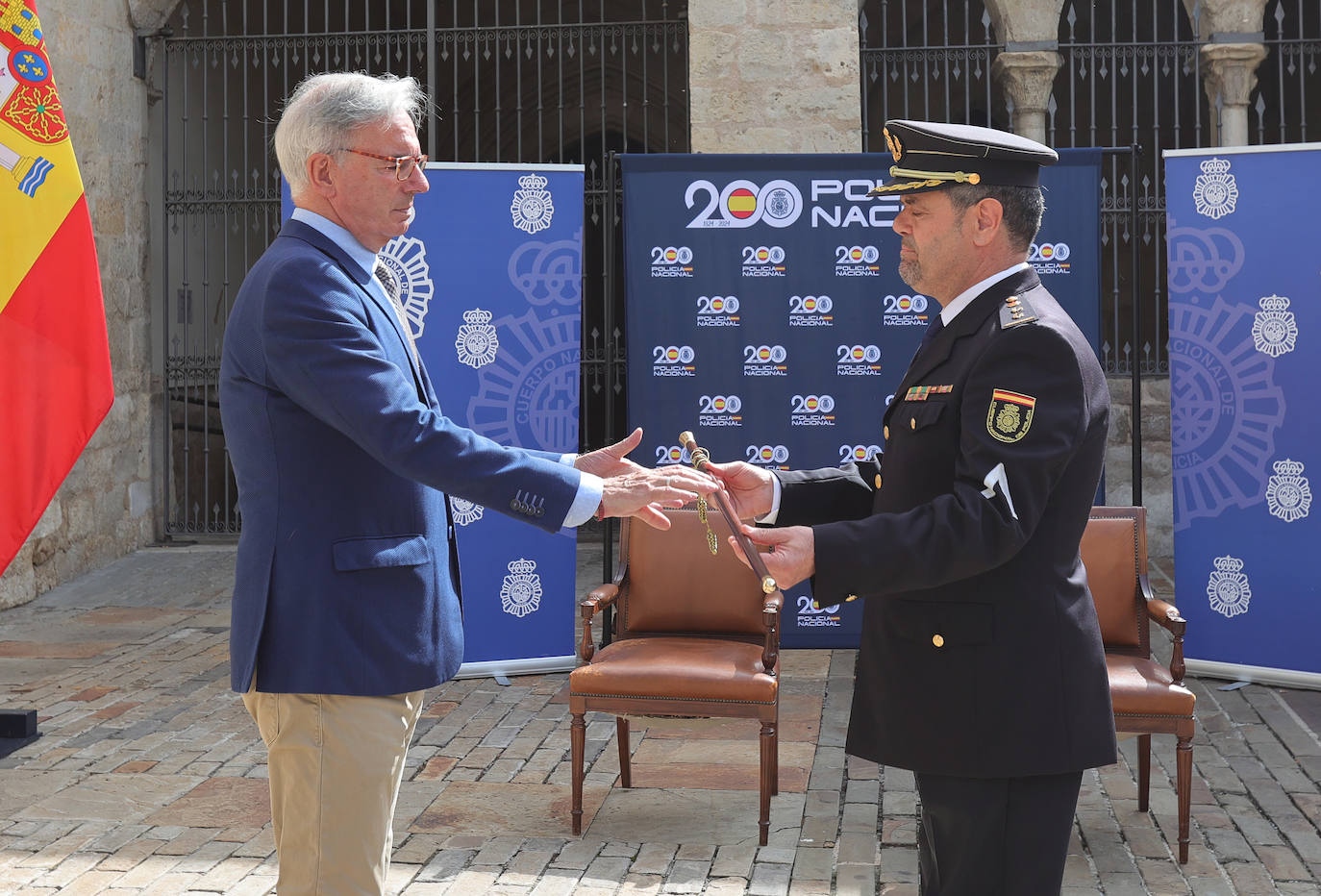 La Policía Nacional de Palencia homenajea a los agentes víctimas de terrorismo