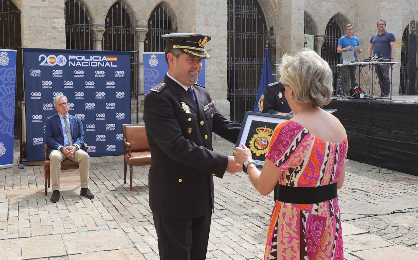 La Policía Nacional de Palencia homenajea a los agentes víctimas de terrorismo