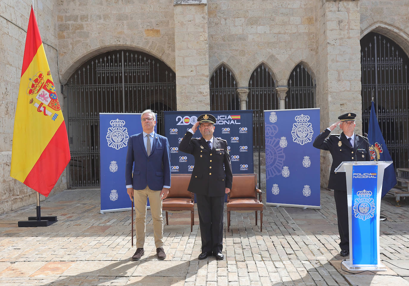 La Policía Nacional de Palencia homenajea a los agentes víctimas de terrorismo