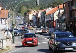 Tráfico en la travesía de San Rafael.