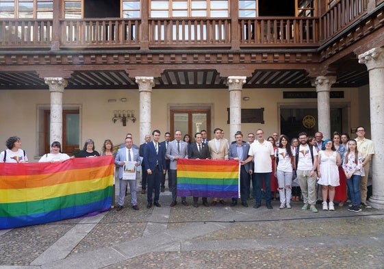 Acto con motivo del Día del Orgullo LGBTIQ+, este viernes en la Diputación de Valladolid.