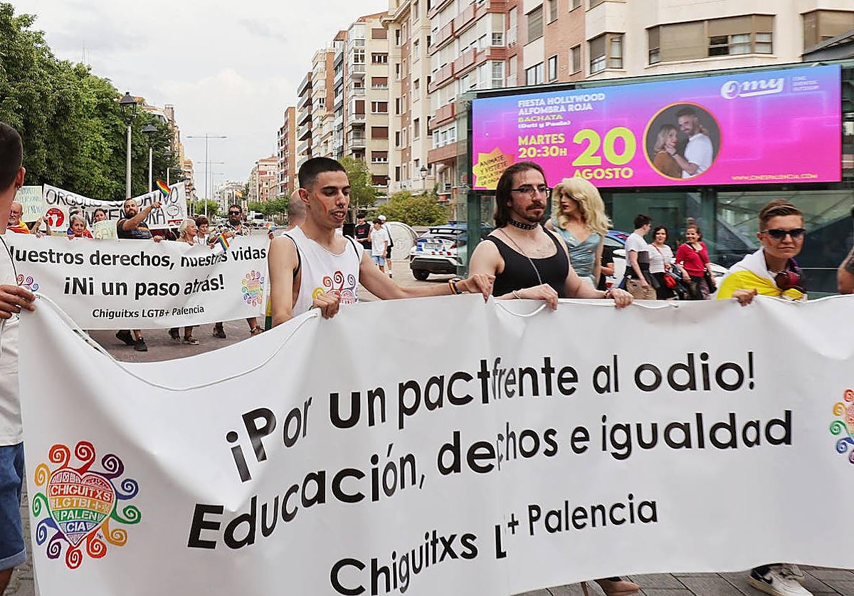 Un clamor en la Plaza Mayor de Palencia contra los discursos de odio ...