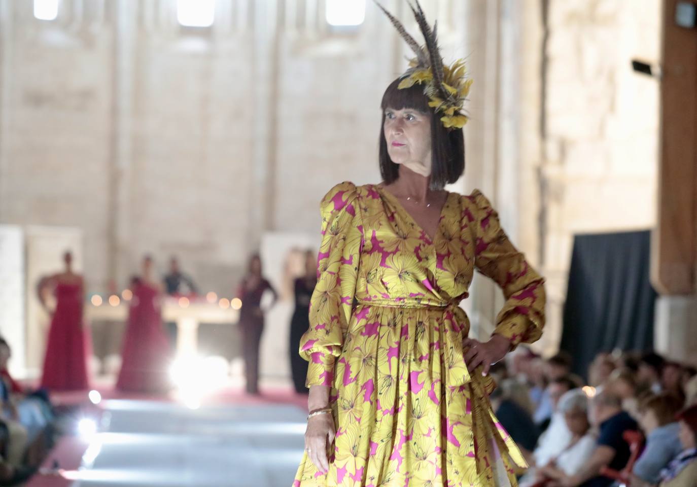 El monasterio de Santa María de Palazuelos se llena de moda con un desfile solidario