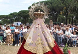 La imagen de la Virgen del Henar preside los actos del día grande de la Comunidad de Villa y Tierra Antigua de Cuéllar.