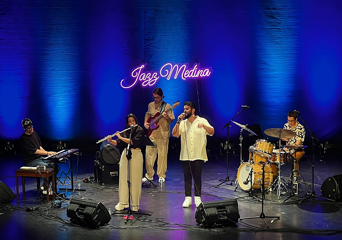 Grupo 'Eme Eme Project' actuando en el Auditorio Municipal