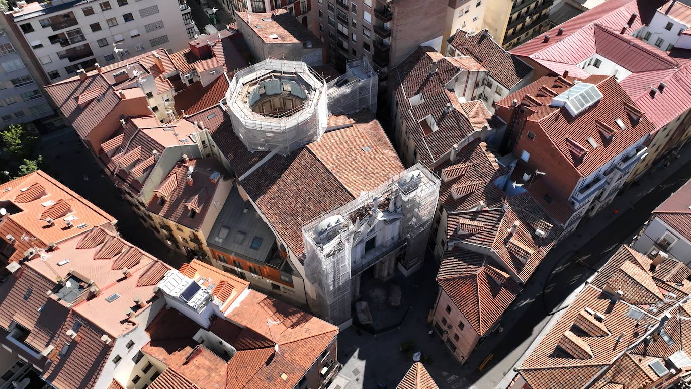 El estado actual de la iglesia de la Vera Cruz a vista de pájaro