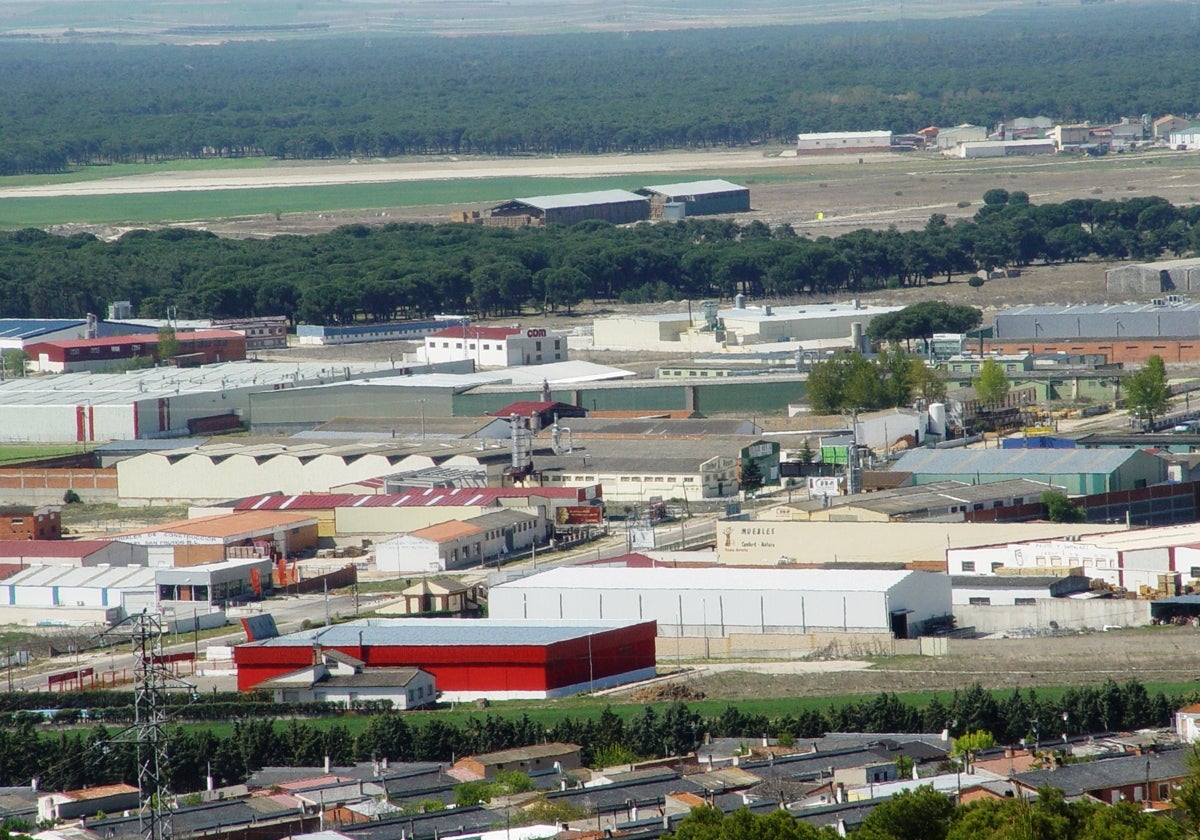 Vista aérea de la zona industrial de la avenida de San Miguel.