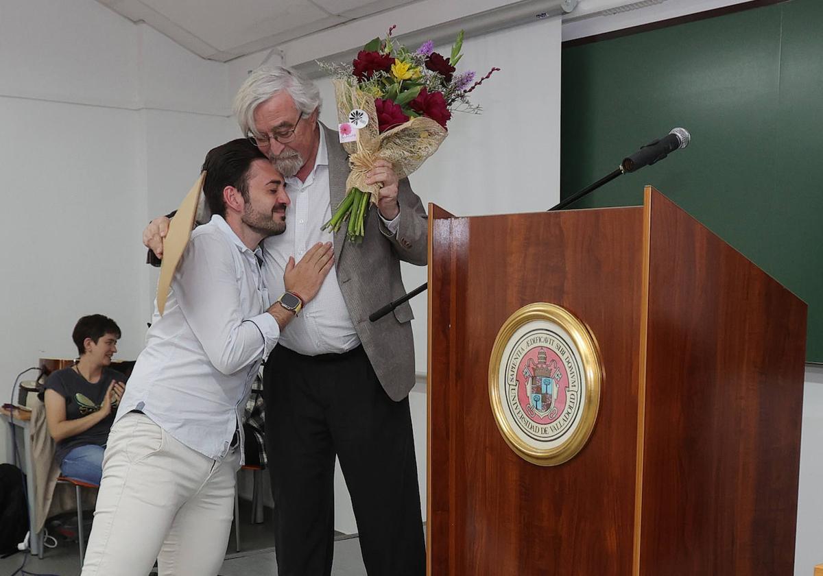 Homenaje a Enrique Delgado tras 47 años en el campus de Palencia