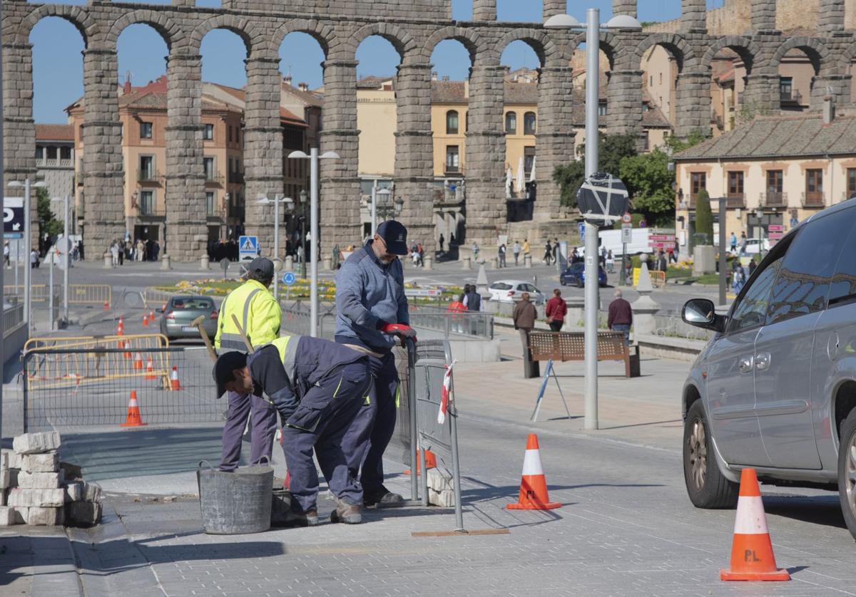 Obras en la avenida Padre Claret el pasado abril.